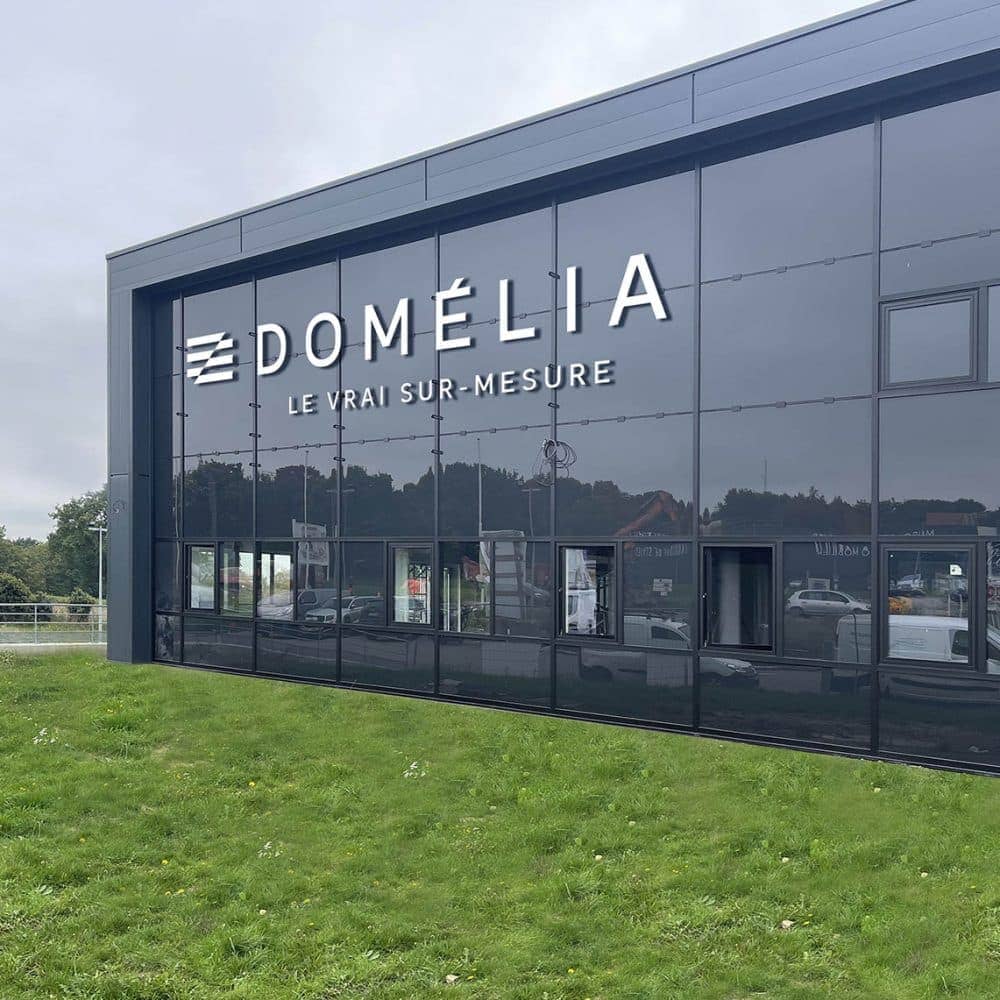 DOMELIA